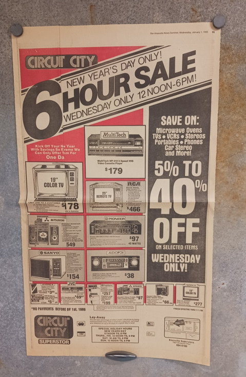 Vtg 1980s Circuit City RCA TV Pioneer Stereo Mitsubishi JVC Boom Box Print Ad
